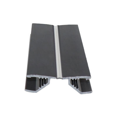quality Plancher laminé décoratif PVC planche à gazon coin avec impression et revêtement UV factory